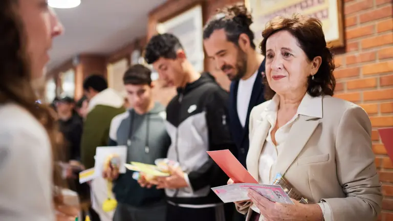 La consejera Maeztu participa en la apertura de la feria de empleo Ribera Talent, en Tudela. GOBIERNO DE NAVARRA