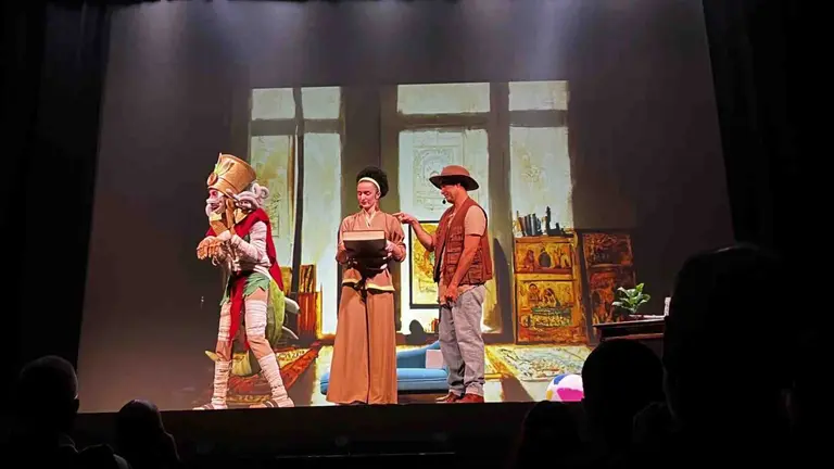 Representaci&oacute;n del musical de Tadeo Jones en el teatro Gayarre de Pamplona. TEATRO GAYARRE