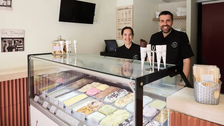 Heladería Jijonencos, en la calle Media Luna 12 de Pamplona. IÑIGO ALZUGARAY