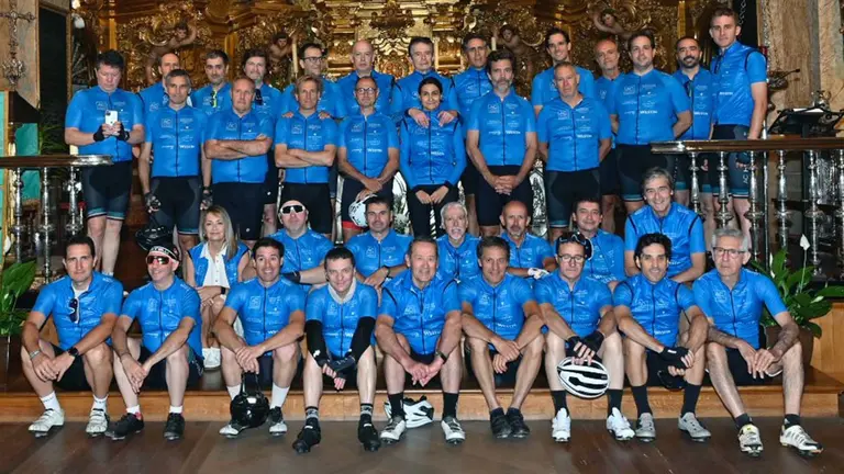 La XXXIV edici&oacute;n de la Ruta Xacobea de AC Hotels by Marriott ha comenzado desde Tudela junto a Antonio Catal&aacute;n y Miguel Indur&aacute;in, entre otros.