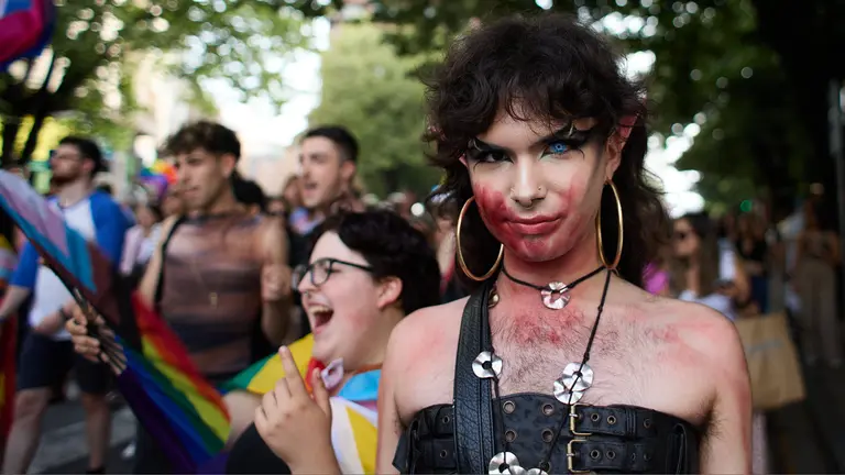 Manifestación en Pamplona con motivo del Día Internacional del Orgullo LGTBI+. IÑIGO ALZUGARAY