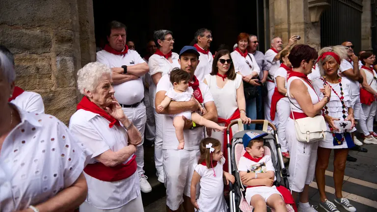 El Ayuntaimento en cuerpo de ciudad en la octava de San Fermín 2024. PABLO LASAOSA
