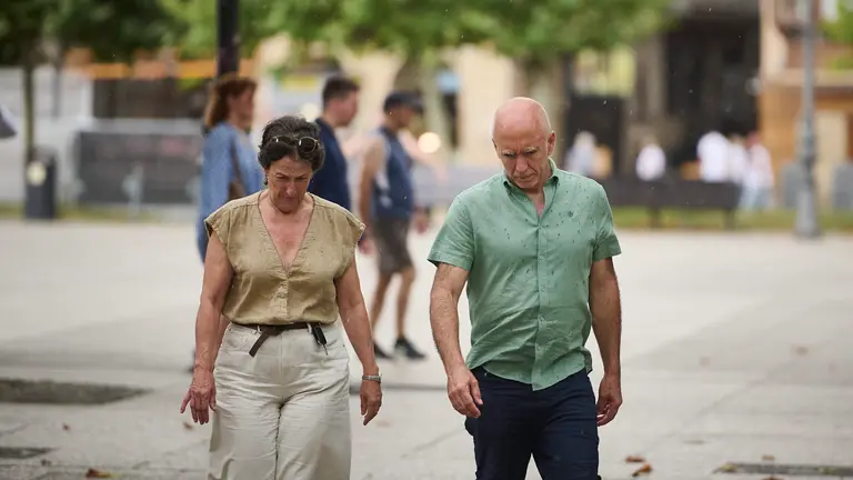 Día de calor y lluvia en Pamplona durante la nueva jornada de ola de calor. PABLO LASAOSA