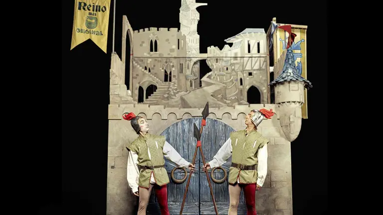 Espect&aacute;culo "&Eacute;rase una vez..." de la compa&ntilde;&iacute;a Tiritirantes. TIERRAS DE IRANZU