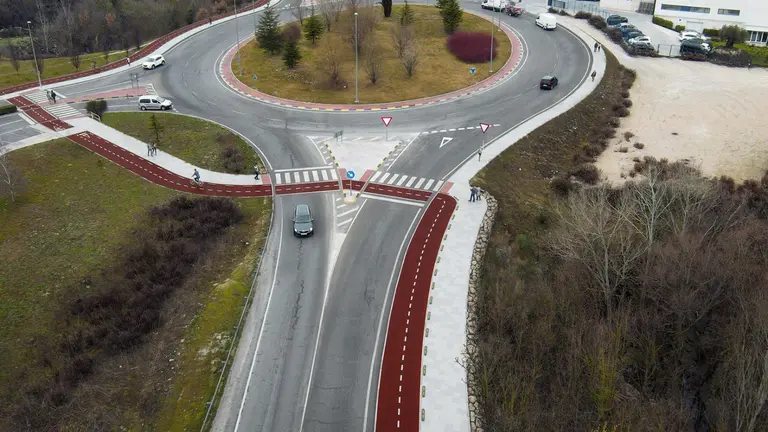 Recreaci&oacute;n del futuro carril peatonal y ciclista Sarriguren-Burlada - GOBIERNO DE NAVARRA