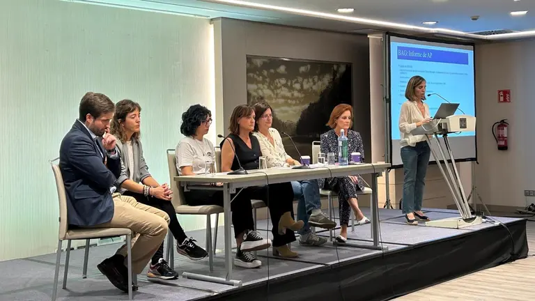 Entre un 70 y 80% de los diagn&oacute;sticos de c&aacute;ncer de mama en Navarra se realizan en estadios precoces. - GOBIERNO DE NAVARRA