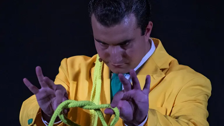 El mago Hodei realiza un espect&aacute;culo. CEDIDA