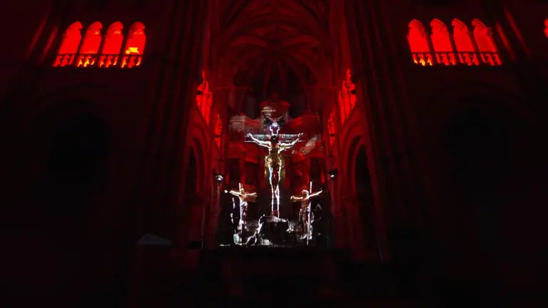 La catedral de Tarazona abre sus puertas a una innovadora experiencia inmersiva que permitirá visitarla de noche a partir del 4 de octubre.