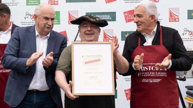 La carnicer&iacute;a Aramendia de Estella gana el XVIII Concurso Navarro de Chistorra.