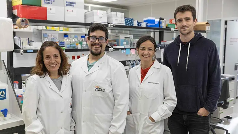 Jovanna Gonz&aacute;lez, Daniel Elvira, Maite Huarte y Enrique Go&ntilde;i, del Grupo de ARN No Codificante y Genoma del C&aacute;ncer del Cima Universidad de Navarra. CL&Iacute;NICA UNIVERSIDAD DE NAVARRA