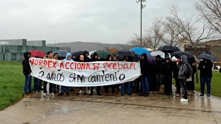 Trabajadores de Nordex convocan paros para reivindicar la negociaci&oacute;n del convenio a la direcci&oacute;n de la empresa. ELA