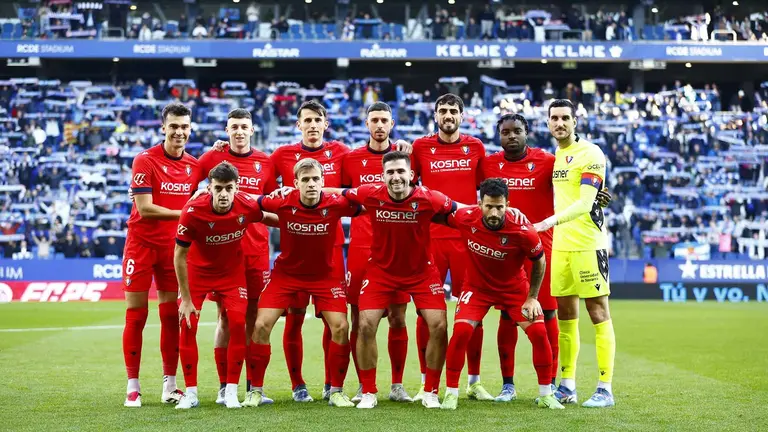 Equipo titular de los rojillos ante el Espanyol en Cornellá. CA Osasuna.