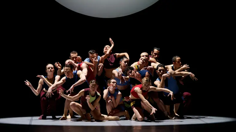 La compañía Aterballetto - Copy de Christophe Bernard. CEDIDA