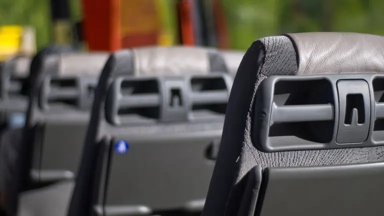 Tres estudiantes crean una aplicación para consultar las rutas de los autobuses en Navarra. Pixabay