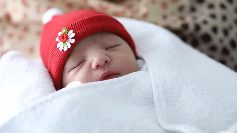 Abidin, primer ni&ntilde;o de 2025 en la sanidad p&uacute;blica navarra, ha nacido a las 02:32 horas en el Hospital Universitario de Navarra, en Pamplona.