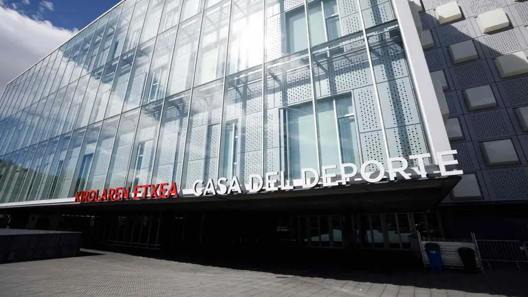 Sede del Instituto Navarro del Deporte y la actividad f&iacute;sica y de las federaciones deportivas de Navarra en el Navarra Arena. GOBIERNO DE NAVARRA