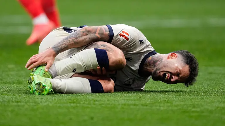 Rub&eacute;n Garc&iacute;a pidi&oacute; penalti en el partido de Osasuna en el Metropolitano contra el Atl&eacute;tico de Madrid. EUROPA PRESS