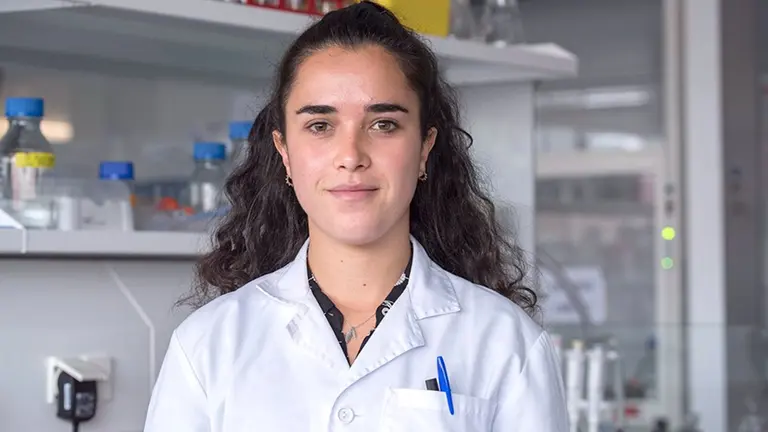 La bioquímica Miriam Echaide Górriz, nueva doctora por la UPNA. UPNA/ ARCHIVO