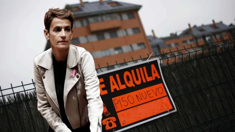 Fotomontaje de María Chivite sobre un fondo de un cartel de alquiler vivienda en Pamplona.