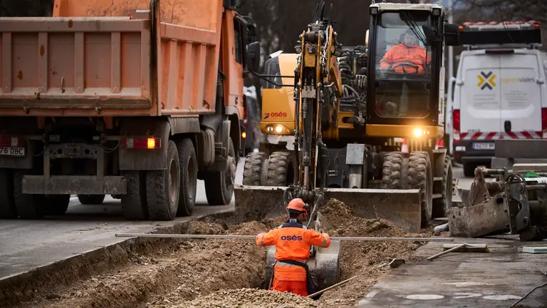 Obras en la Calle Pío XII y calle Iturrama de Pamplona. PABLO LASAOSA