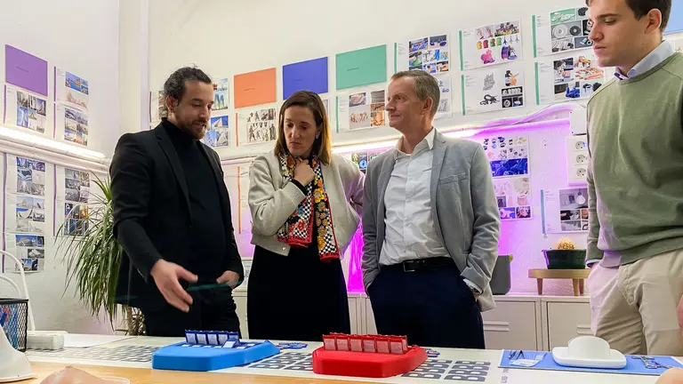 Ysium Medical ya ha destacado por sus

Comunicado de Prensa
13 de Febrero de 2025
avances en dispositivos especializados en sus cuatro líneas de investigación: Neurología,
Oncología, Simulación Médica y Medicina Personalizada. CEDIDA