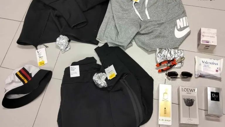 Objetos robados con los que pretend&iacute;an huir de La Morea. POLIC&Iacute;A FORAL