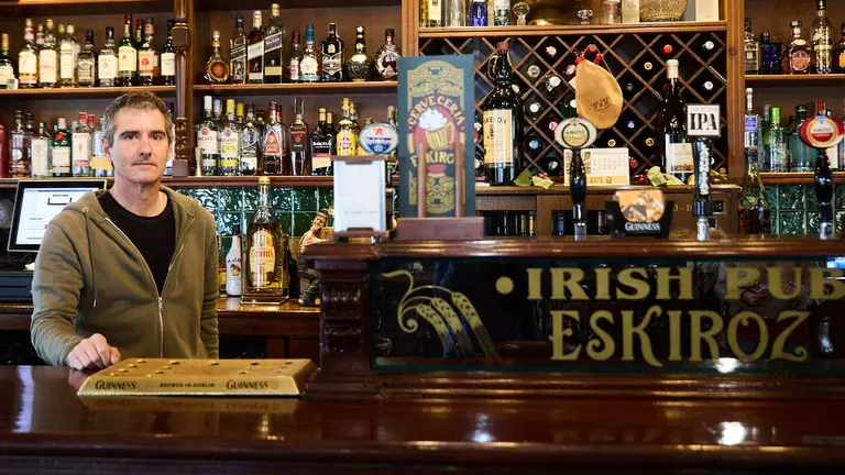 Irish Pub Eskiroz, en Esquiroz. IÑIGO ALZUGARAY