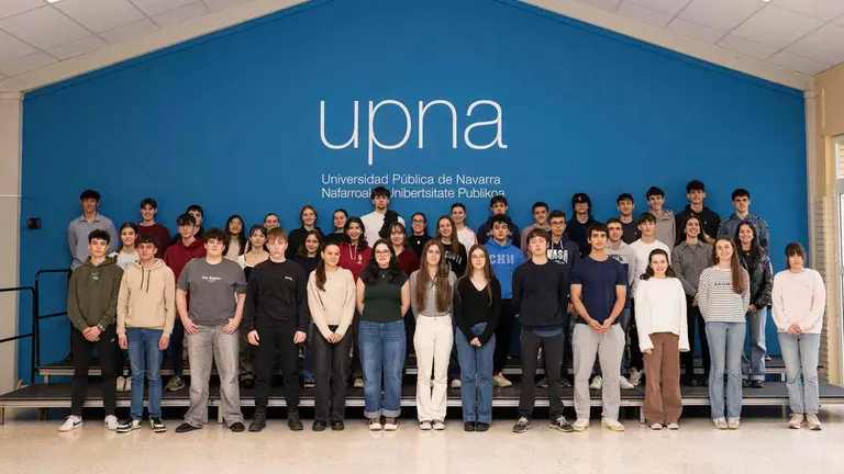Estudiantes de Bachillerato que han participado en la Olimpiada de F&iacute;sica en la Universidad P&uacute;blica de Navarra. IRATI AIZPURUA