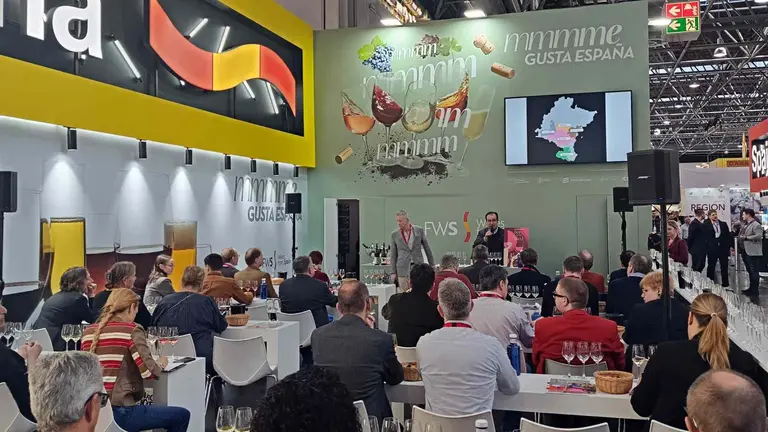 Clase magistral monogr&aacute;fica sobre la regi&oacute;n organizada por la D.O. Navarra. en la feria Prowein. CRDO NAVARRA