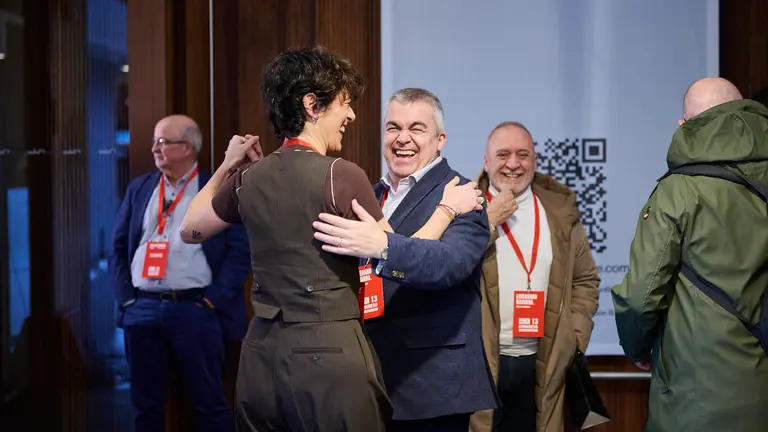 El PSN organiza, en el marco de su 13&ordm; Congreso Regional, un coloquio con el t&iacute;tulo 'Futuro en clave feminista', en el que participan el expresidente del Gobierno Jos&eacute; Luis Rodr&iacute;guez Zapatero , y las ministras Elma Saiz y Pilar Alegr&iacute;a junto con la presidenta del Gobierno de Navarra Mar&iacute;a Chivite. PABLO LASAOSA