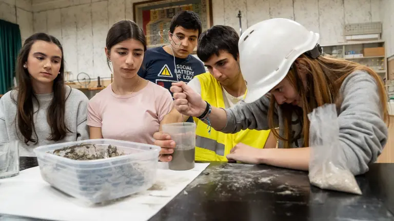 Imagen de un grupo de participantes en una edición anterior del concurso. CEDIDA