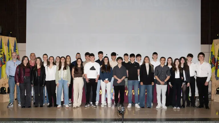 Imagen de los jóvenes investigadores participantes en el  congresó de Luis Amigó. CEDIDA