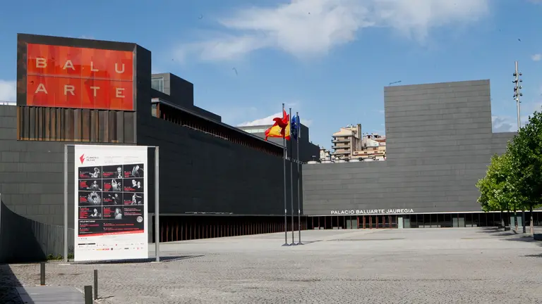 Imagen de la fachada del Baluarte. ARCHIVO