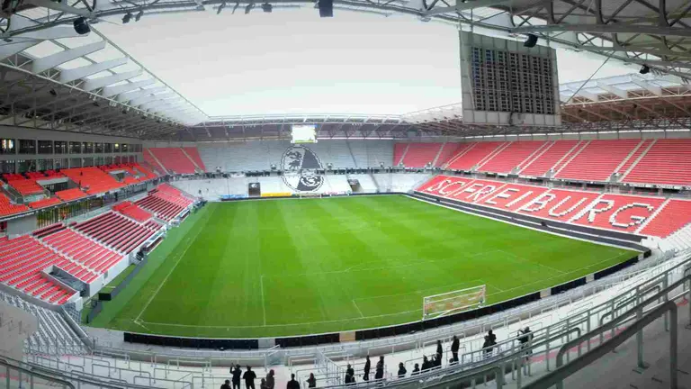 Estadio Europa Park (Friburgo), donde Osasuna jugará un amistoso el 9 de agosto. Thorbjörn Jörger/ WIKIPEDIA