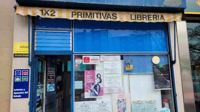 Despacho receptor de loterías en la Chantrea, Pamplona. ONLAE