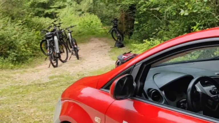 La Polic&iacute;a Foral investiga el accidente de una ciclista. POLIC&Iacute;A FORAL