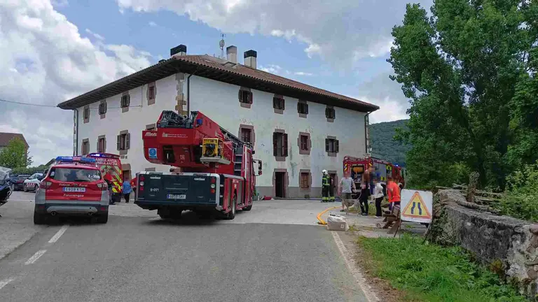 Casa de Arraiz en la que ha tenido lugar el incendio. GOBIERNO DE NAVARRA