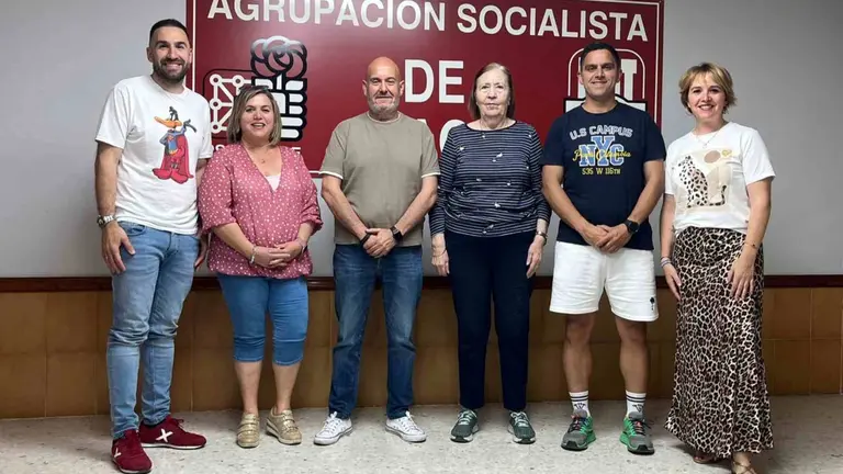 Comit&eacute; Local PSN Azagra con Ignacio Guti&eacute;rrez en el centro. PSN/PSOE