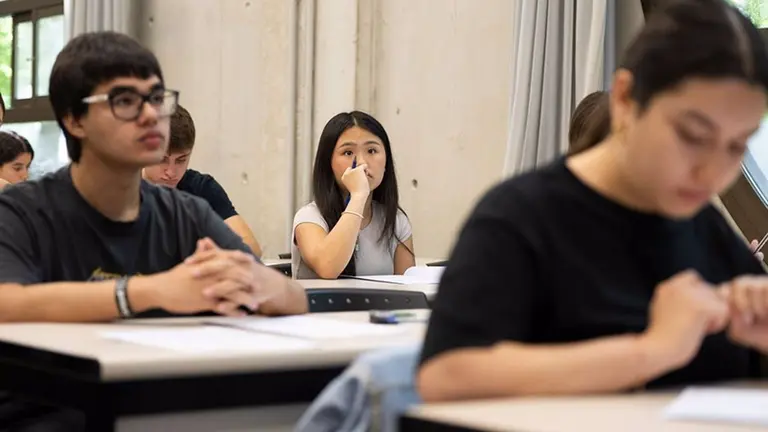 Estudiantes en la UPNA, en la Prueba de Acceso a la Universidad de este a&ntilde;o. UPNA