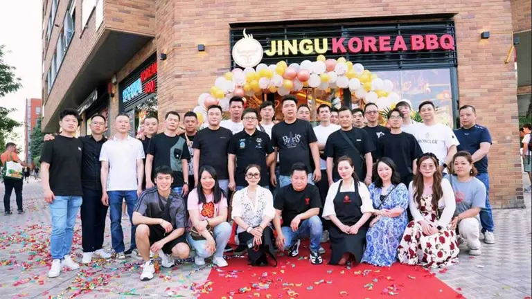 Inauguración del nuevo buffet de comida coreana en el segundo Ensanche de Pamplona. Cedida.