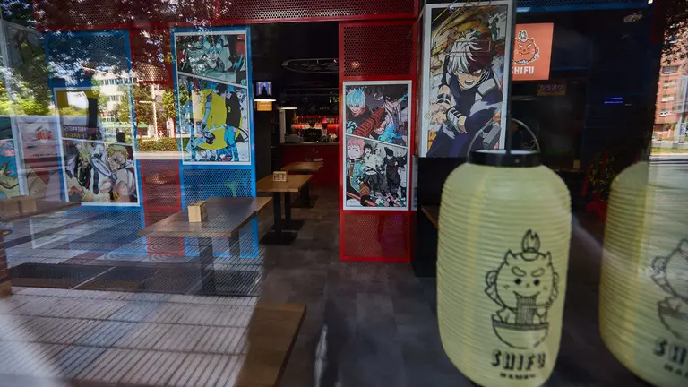 Restaurante Ramen Shifu, en la avenida Barañáin 23 de Pamplona. IÑIGO ALZUGARAY