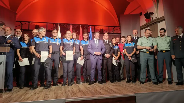 Acto institucional por el el D&iacute;a de la Polic&iacute;a Local de Tudela.
- AYUNTAMIENTO DE TUDELA