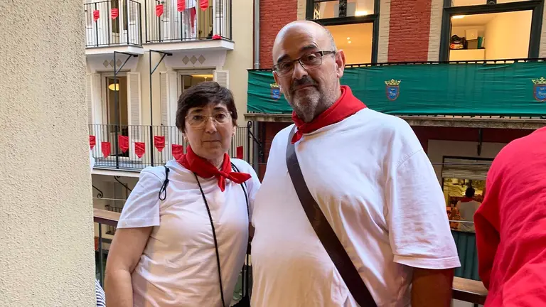 El matrimonio de Albacete que ha visto el encierro de San Fermín en directo por primera vez. Navarra.com.