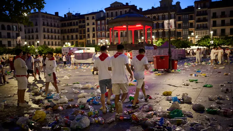 Séptimo encierro de San Fermín 2025 con toros de La Palmosilla. PABLO LASAOSA
