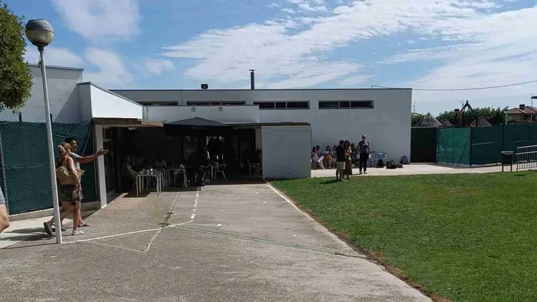 Piscinas públicas de Fontellas, donde ha tenido lugar el suceso. POLICÍA FORAL