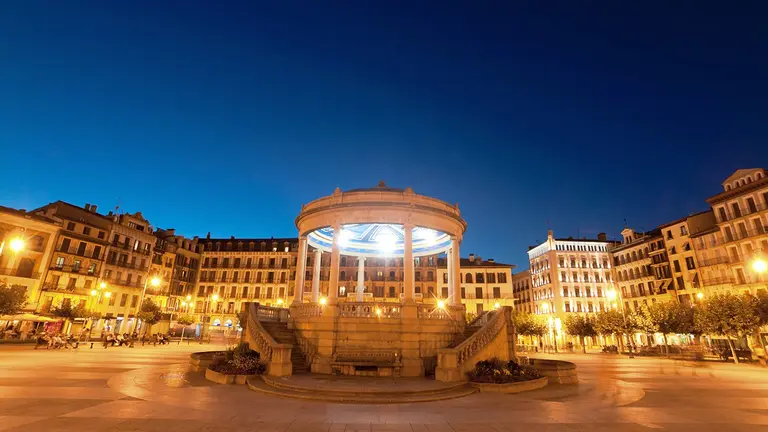 Pamplona destina más de un millón de euros para renovar el alumbrado público. AYUNTAMIENTO DE PAMPLONA