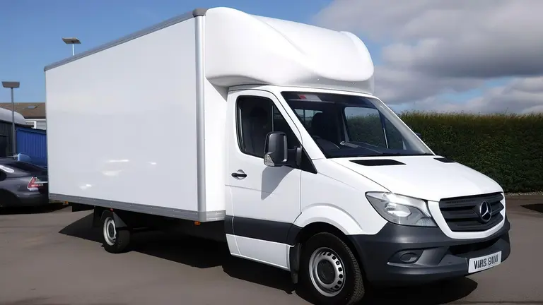 Imagen de archivo de una furgoneta de reparto. ARCHIVO