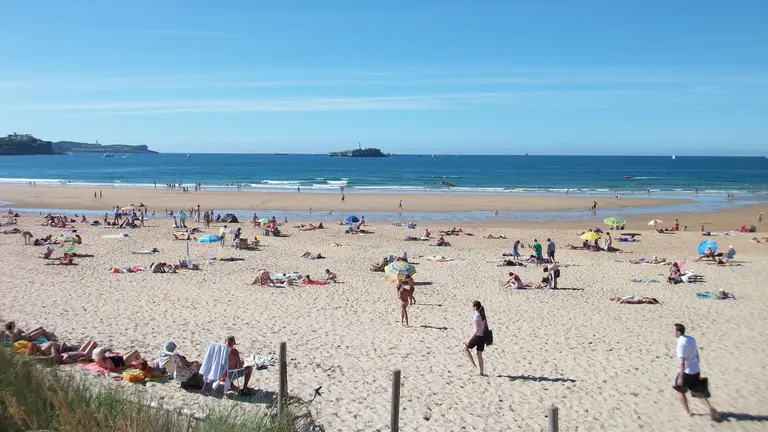 Imagen de archivo de una playa en el Pa&iacute;s Vasco. EUROPA PRESS / ARCHIVO