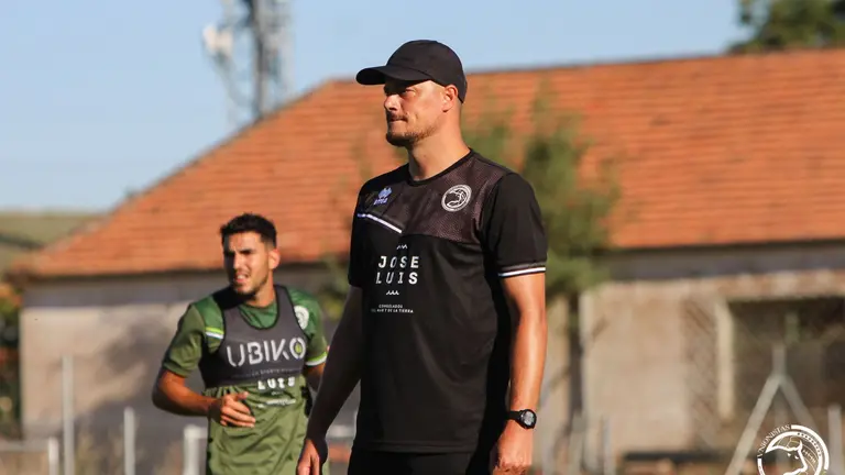 Oriol Riera durante un entrenamiento con el Unionistas de Salamanca. Unionistascf