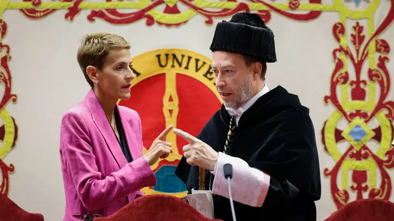 La Universidad P&uacute;blica de Navarra ha celebrado este viernes el acto de apertura del curso acad&eacute;mico 2025-2026 con r&eacute;cords de matriculaci&oacute;n de estudiantes y siendo una referencia nacional en cuanto a la creaci&oacute;n de empleo.   EFE/Villar L&oacute;pez